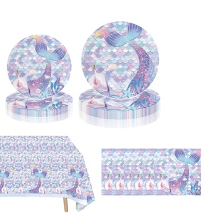 Assiette à dîner jetable queue de poisson sirène écailles de poisson violettes pour les décorations de fête de princesse d'<span class=keywords><strong>anniversaire</strong></span> de la Saint-Valentin - Product Image 1
