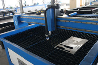 Machine de découpe plasma CNC pour tôles métalliques, table de travail 3000x1500, haute précision, découpe industrielle