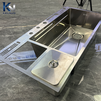Évier de cuisine multifonctionnel insonorisé à cascade, finition canon de fusil, vente en gros d'usine
