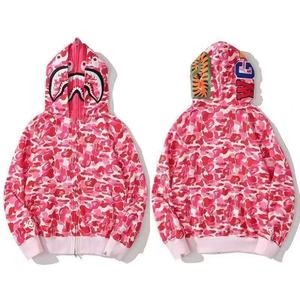 Sudadera con capucha de camuflaje versátil de la marca de moda Shark con bordado para hombre y mujer, chaqueta con doble capucha y cremallera B@pe para parejas - Product Image 6