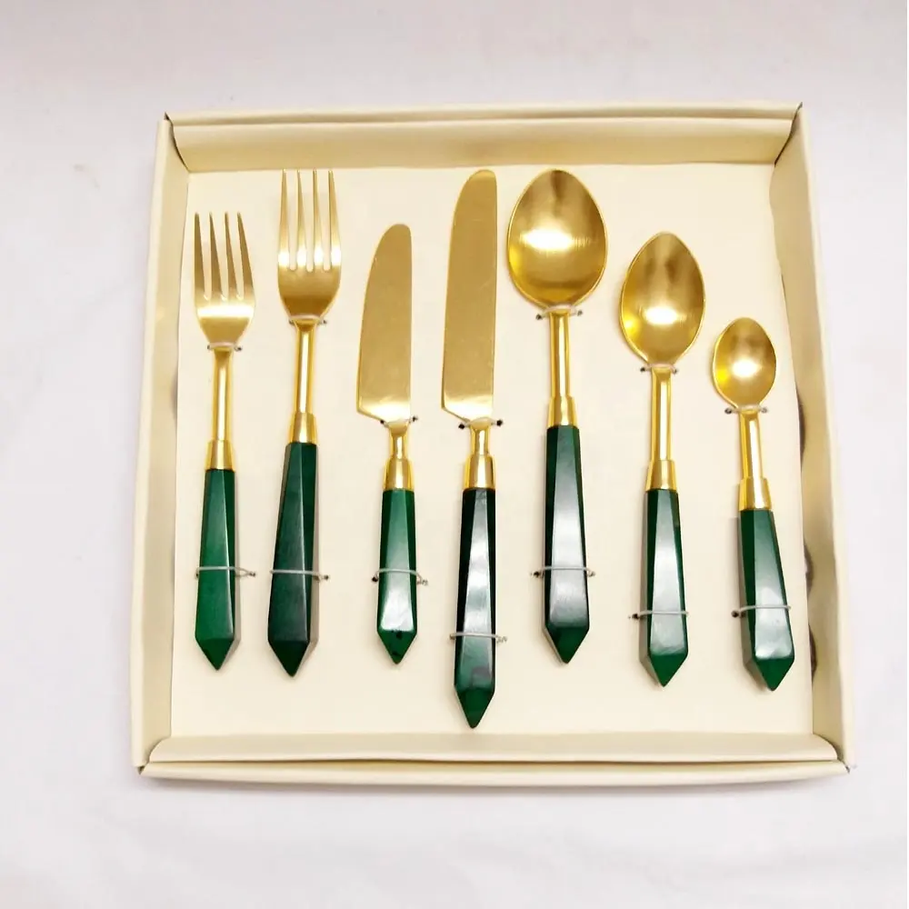 Green Resin Handle Gold stainless steel rustic Cutlery Set gift box in a mailbox shape canteen cutlery boxes