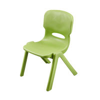 Chaise d'étude portable moderne en plastique pour enfants avec design ergonomique, légère et durable pour la maison, l'école, la chambre et l'intérieur