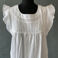Fournisseur d'assurance commerciale Vêtements de nuit brodés Robe de chambre en coton Robe d'été blanche tissée Adultes Robes de plage Femmes Été