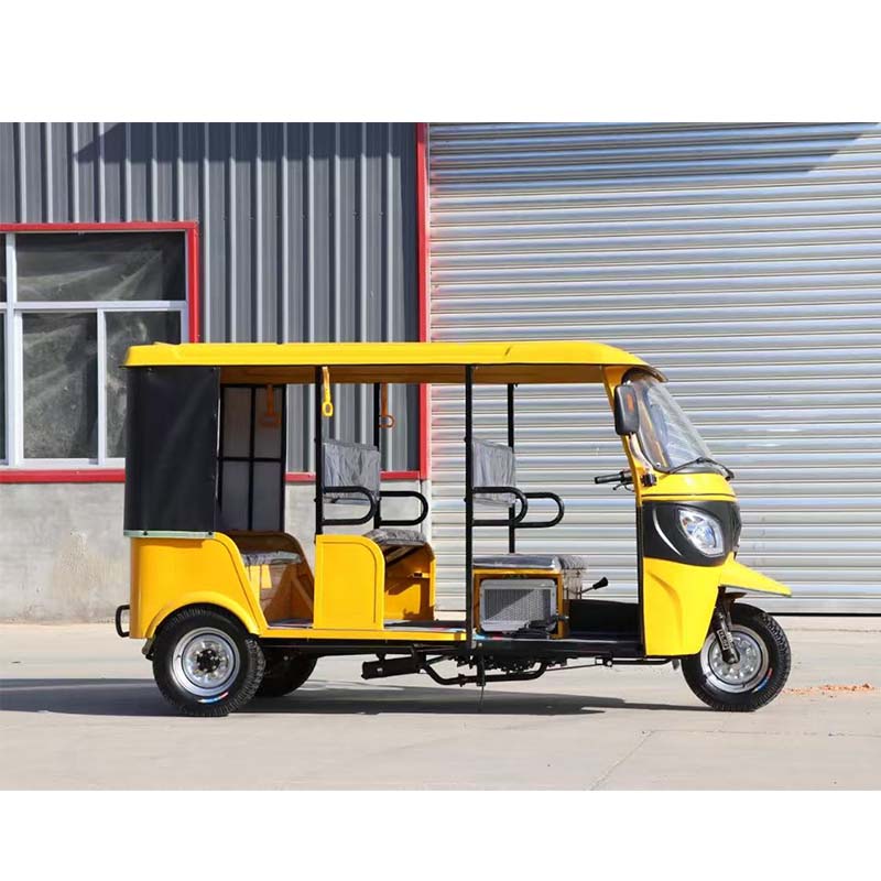 Bajaj Wheeler CKD Customizable Tricycles for All