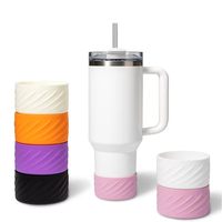 Manchon de bouteille d'eau en silicone personnalisé, globe à neige thermique, 20 OZ 40 OZ, accessoires pour gobelet avec paille et poignée, technique de sublimation