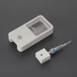 Vacío 10ml plástico Mini bolsillo tarjeta de crédito niebla Perfume Spray botella para desinfectante de manos - Product Image 4