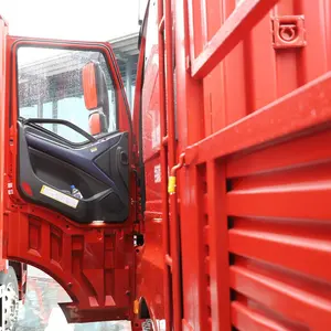 Nuevos camiones de carga de gasolina pequeños Lhd de 120 km/h 5mt Mini camión de una sola cabina C31 a la venta