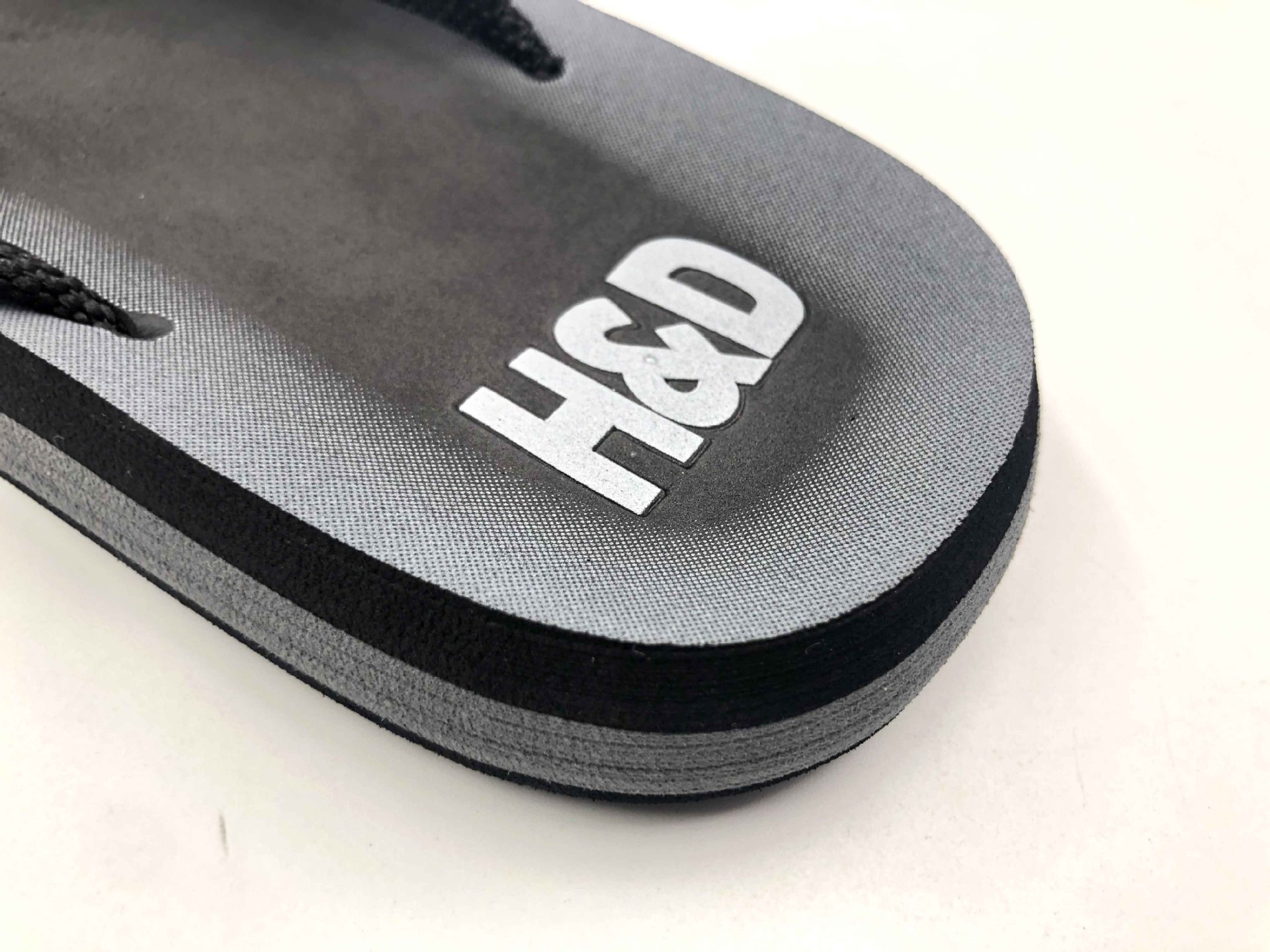 Fashion Casual Men's Flip flops Webbing Cloth Belt PU Beach flip-flops Slippers