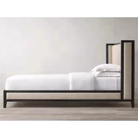 Lit rembourré personnalisable en bois massif de chêne, style américain moderne, taille Queen, avec cadre sculpté à la main, Puding Shanghai