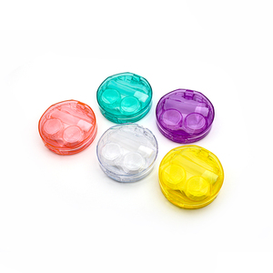 Nouvelle conception, étui <span class=keywords><strong>de</strong></span> rangement classique en plastique <span class=keywords><strong>pour</strong></span> lentilles <span class=keywords><strong>de</strong></span> contact, vente en gros, couleur naturelle - Product Image 1