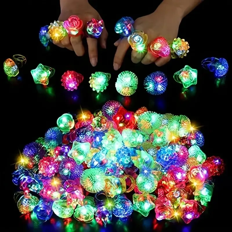 LUCKY Anillo de fresa brillante luz amor corazón corona LED anillo fluorescente dedo Barra de luz intermitente anillo de juguete de goma suave