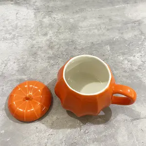 Tasse à eau en céramique mignonne avec couvercle cadeau d'Halloween 360ml tasse de citrouille en gros