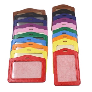Porta Tarjetas de Identificación Vertical y Horizontal de Cuero PU de Buena Calidad y Precio Económico - Product Image 1