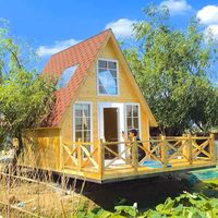 Maison préfabriquée triangulaire en bois stabilisé, portable pour l'extérieur, pour gîtes, fermes et parcs, avec salon et cuisine, populaire
