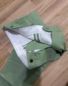 <span class=keywords><strong>Trajes</strong></span> <span class=keywords><strong>de</strong></span> Dos Botones Ajustados <span class=keywords><strong>para</strong></span> Hombre, <span class=keywords><strong>Trajes</strong></span> <span class=keywords><strong>de</strong></span> Etiqueta <span class=keywords><strong>de</strong></span> Lujo <span class=keywords><strong>para</strong></span> <span class=keywords><strong>Boda</strong></span>, Conjunto <span class=keywords><strong>de</strong></span> Blazer, Chaleco y Pantalones <span class=keywords><strong>de</strong></span> 3 Piezas, <span class=keywords><strong>Trajes</strong></span> Formales <span class=keywords><strong>para</strong></span> Ocasiones <span class=keywords><strong>de</strong></span> Negocios - Product Image 5