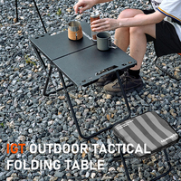 Table de camping pliable, table d'extérieur portable en métal, table de pique-nique compacte et basse pour le camping et la cuisine