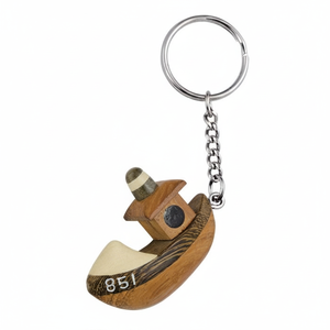Portachiavi in Legno a Forma di Barca, Miniatura Intagliata a Mano con Numero 851 sul Scafo - Product Image 2