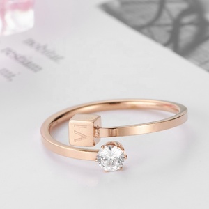 Anillo de Dedo Elegante Hecho a Medida, Hermoso Anillo de Moda para Mujer, Anillo Vaginal de Oro Rosa - Product Image 4
