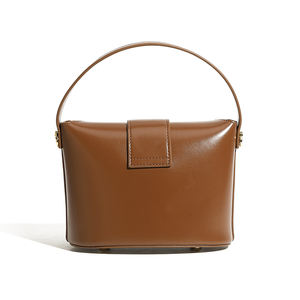 Sac à main pour femme OEM Fabricant Personnalisé Luxe Minimaliste Cuir <span class=keywords><strong>de</strong></span> Vache Véritable Sac Seau Femme Portefeuilles d'Épaule - Product Image 4