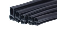 Bande d'étanchéité en mousse de caoutchouc EPDM noire ZQ-048 pour cadres de portes/fenêtres – Étanche, anti-poussière, insonorisante, facile à poser et à découper
