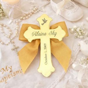 Étiquettes personnalisées en acrylique pour baptême, croix, noms, cadeaux souvenirs pour baby shower, baptême, fête de Noël - Product Image 1