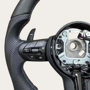 Volant en cuir pour BMW F10 F15 F16 F20 F22 F25 F26 F30 F31 F32 F34 F35 M3 F80 M5 F36 F15 E70 E90 E71 Vente en gros et au détail - Product Image 3