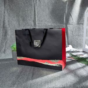 Bolsas de Papel de Regalo de Lujo Impresas a Color Personalizadas, Bolsas de Embalaje Rígidas para Joyería, Ropa y Bodas con su Propio Logotipo - Product Image 2