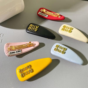 Pan de cuero con pico de pato con flequillo con borde femenino con accesorios para el cabello Miu Color caramelo multicolor lindo - Product Image 4