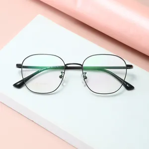نظارات جديدة من السيليكون بإطار نظارات بصرية للرجال والنساء مصمم
