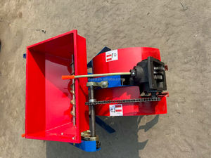 Machine agricole polyvalente diesel autoportée pour l'application d'<span class=keywords><strong>engrais</strong></span>, le désherbage et le buttage - Product Image 3
