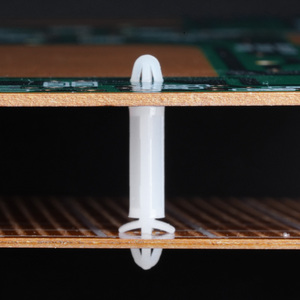 فاصل دعم إلكتروني من Lianyang من البلاستيك LCF عمود سدادة عازل من النايلون عمود دفع لمكونات PCB - Product Image 3