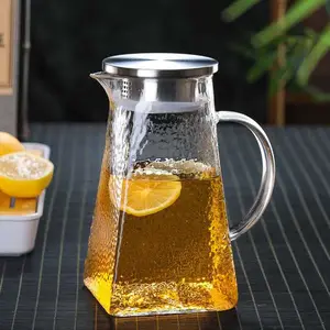 Hand Made Borosilicate Glass Pitcher Hot And Cold Water Jug