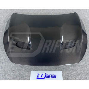 Campana de fibra de carbono estilo ventilado para Infiniti Q60 2016-2022 - Product Image 2