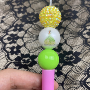 Cuentas acrílicas <span class=keywords><strong>de</strong></span> estilo mixto con estampado <span class=keywords><strong>de</strong></span> <span class=keywords><strong>princesa</strong></span> verde amarilla para hacer joyas, cuentas redondas <span class=keywords><strong>de</strong></span> <span class=keywords><strong>chicle</strong></span> <span class=keywords><strong>de</strong></span> 20mm para bolígrafos, venta al por mayor - Product Image 5