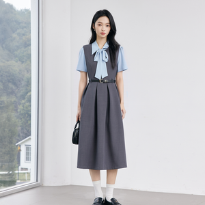 Robe-veste bleu marine professionnelle pour étudiants, idéale pour les entretiens d'embauche et les occasions formelles de printemps - Product Image 6
