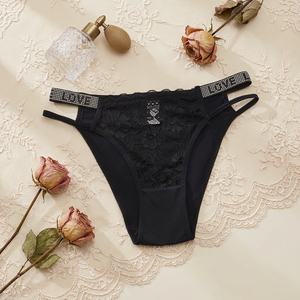 Braguitas de bikini de encaje floral para mujer, con cintura estampada con diamantes de imitación LOVE, tirantes laterales delgados, tiro bajo, ropa interior sexy para mujer al por mayor - Product Image 2