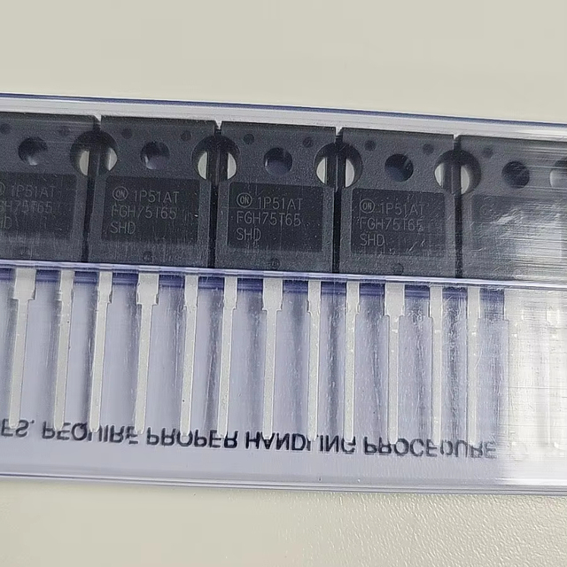 SACOH High Quality Original IC Microchip MCU Microcontroller Supplier DSPIC30F3010-30I/SO