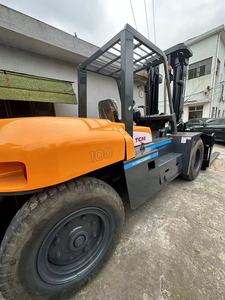 Chariot élévateur diesel d'occasion Vigoshop 10 tonnes TCM FD100 avec mât à trois sections et excellente puissance de levage pour divers sites de travail - Product Image 4