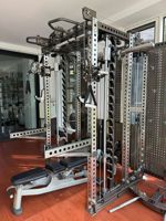 Rack de musculation multifonctionnel 3D avec Smith Machine et Crossover à câbles pour entraînement de force