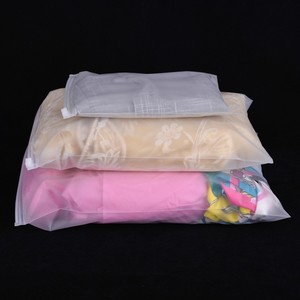 Sac à fermeture éclair givré écologique, sac en plastique refermable pour l'emballage des vêtements, sac à fermeture éclair mat - Product Image 3