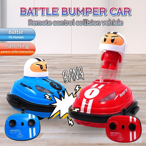 Coche de Choque RC 2.4G con Muñeca Saltarina y Luces, Juguete de Control Remoto para Niños, Regalo Ideal - Product Image 2