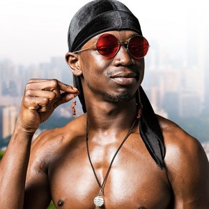 Vente en gros <span class=keywords><strong>Livraison</strong></span> <span class=keywords><strong>rapide</strong></span> Foulard Bonnet Chapeau de pirate Bonnets de chimiothérapie <span class=keywords><strong>Durag</strong></span> Chapeau Turban pour femmes musulmanes <span class=keywords><strong>Durag</strong></span> uni en soie pour hommes - Product Image 1