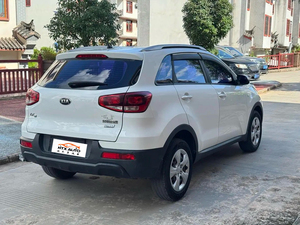 Kia KX3 Sportage Ace 2019 1.6L Version Fashion avec toit ouvrant, conduite à gauche, essence, automatique, véhicule d'<span class=keywords><strong>occasion</strong></span>, faible kilométrage, véhicule d'exportation - Product Image 6