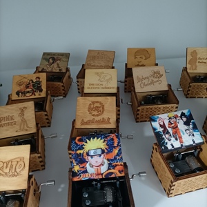 Tùy chỉnh Howl của di chuyển lâu đài DIY Hand Crank Music Box gỗ hình vuông Chủ Đề Bài hát Merry-GO-Round giáng sinh năm mới độc đáo - Product Image 5