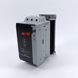 175g5213 202-030-t4-cv3 Compacto Nuevo Original Listo Stock Automatización industrial Pac Controlador de PLC dedicado - Product Image 1