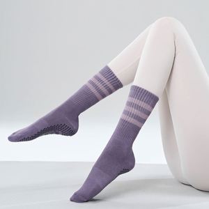 Custom Design Anti Slip Pilates Crew Socks Women Custom Logo Organic Embroidery Pilates Socks Gym Yoga Pilates Grip Socks - Product Image 6