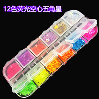 Fluorescence holographique brillante lueur dans la couleur sombre papillon coeur étoile à cinq branches anglais lettre forme Nail Art paillettes