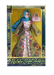 دمى هندية تقليدية بتصميم إسلامي بطول 11.5 بوصة مع فستان طويل مزين بالزهور وشال أزرق وحقيبة وردية للبيع بالجملة - Product Image 6