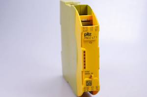 Extension de contact MUSHROOM PNOZ s7.1 C 751167 (prise, capuchon en plastique manquant) - Product Image 1