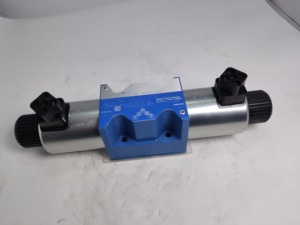 Solenoide Serie DG4V DG4V-5-6CJ-M-U-H6-20 DG4V-3-3C-M-U-H7-60 DG4V-3S-2A-M-X2-ER4-60 24v Diseño Compacto se Adapta Perfectamente - Product Image 2